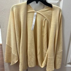 Lululemon Boxy Cashlu Knit Wrap